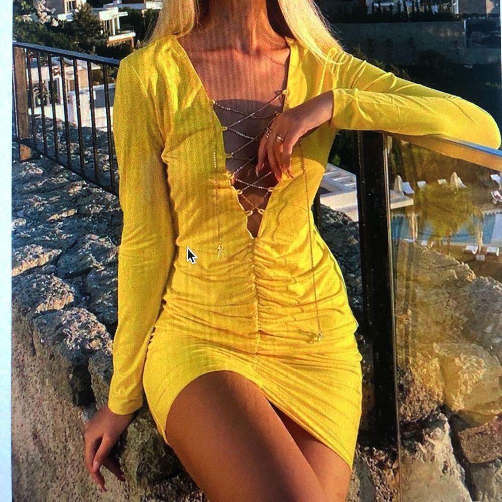 Yellow dress